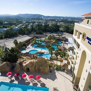 Resort & Casino