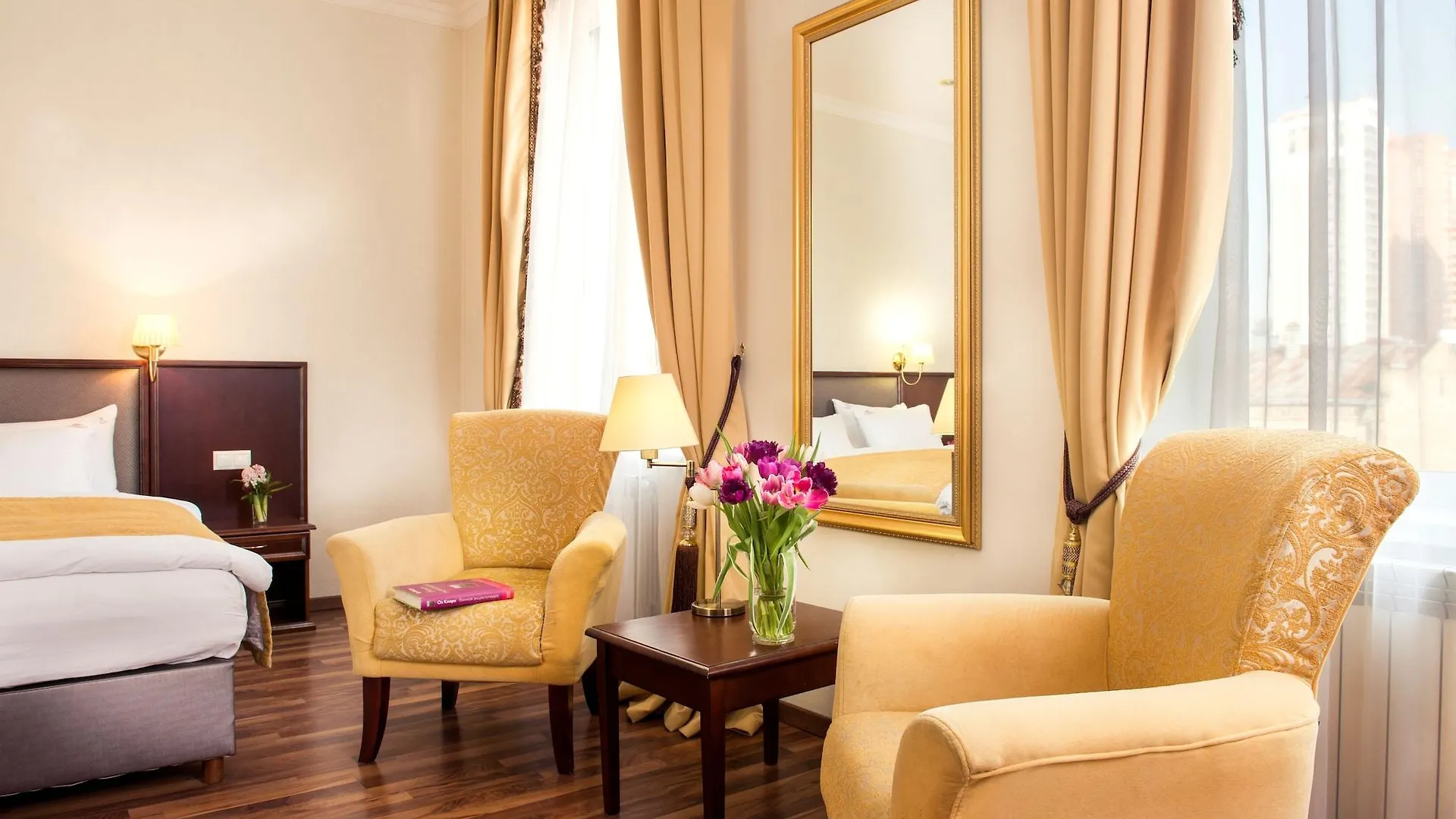Greguar Hotel By Uhm Kyiv