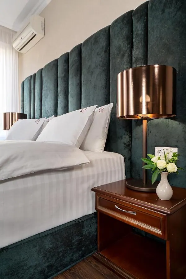 Greguar Hotel By Uhm Kyiv Ukraine