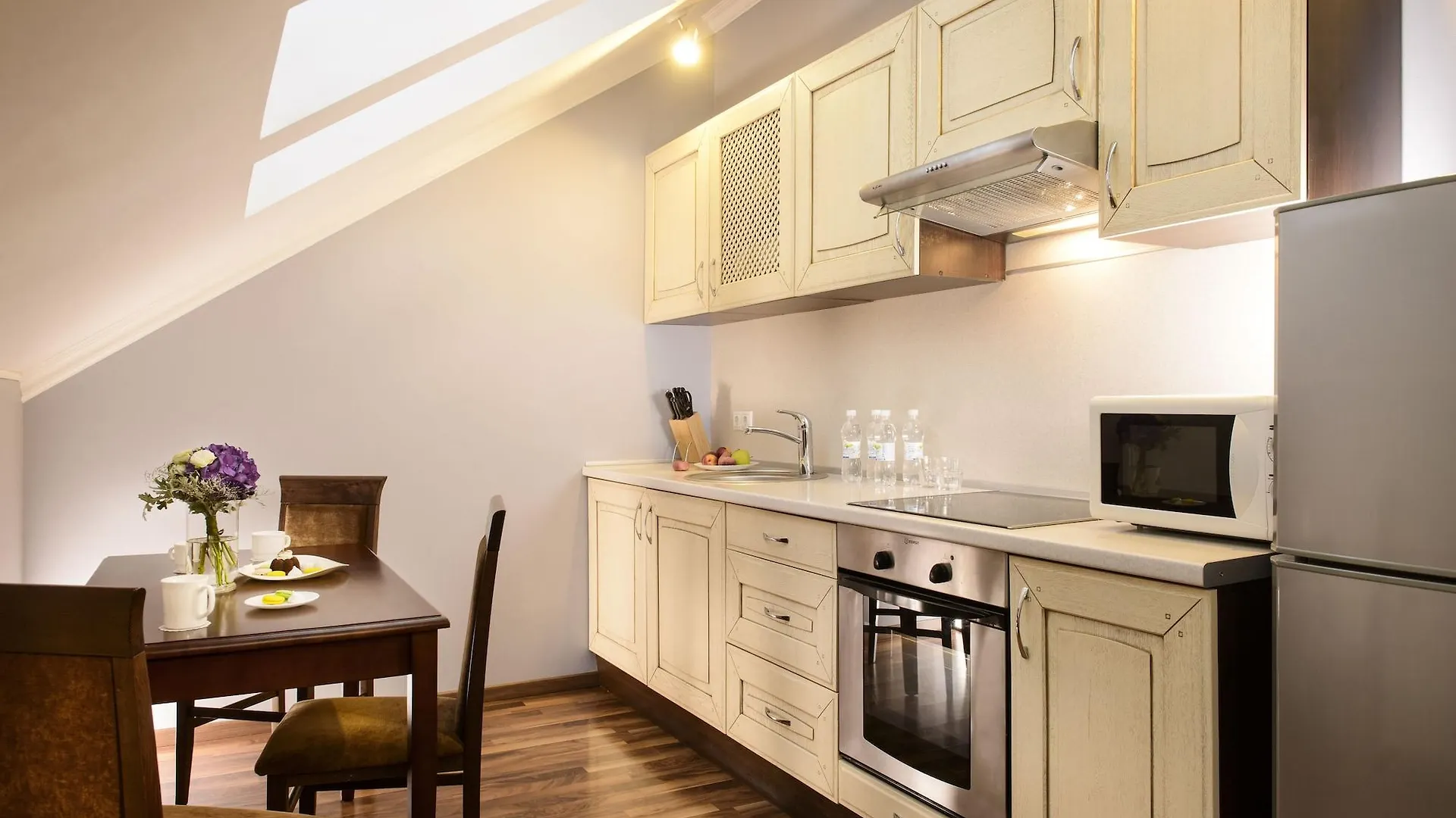 Greguar Hotel By Uhm Kyiv