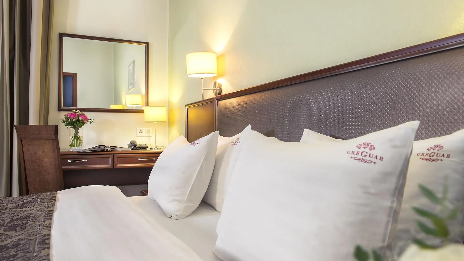 Greguar Hotel By Uhm Kyiv