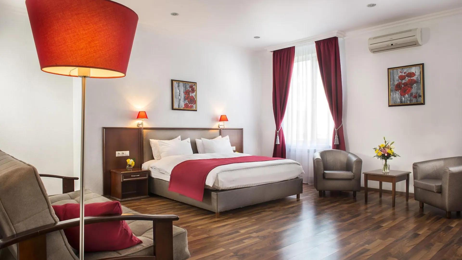 Greguar Hotel By Uhm Kyiv