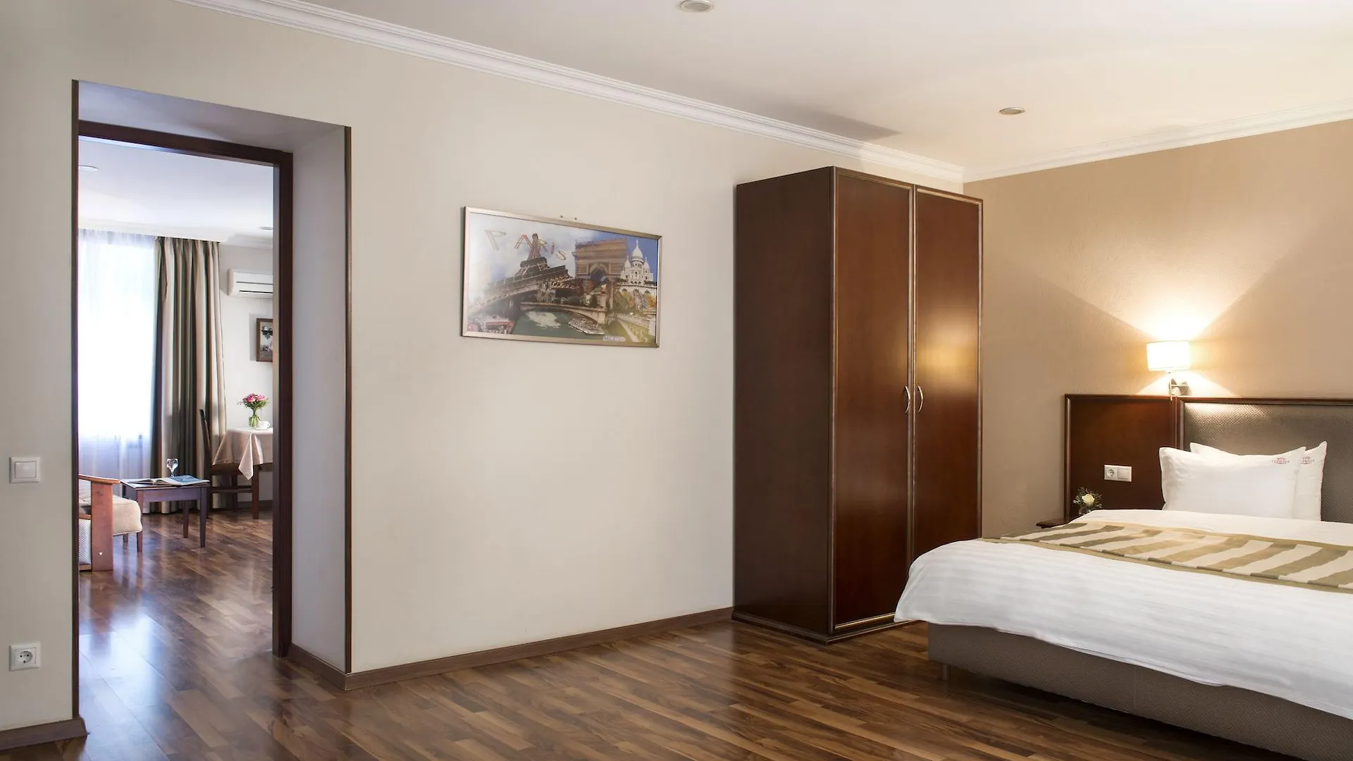 Greguar Hotel By Uhm Kyiv