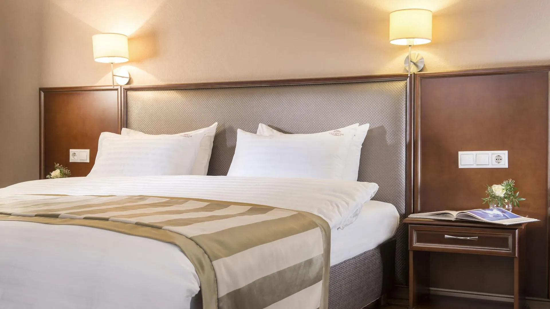 Greguar Hotel By Uhm Kyiv