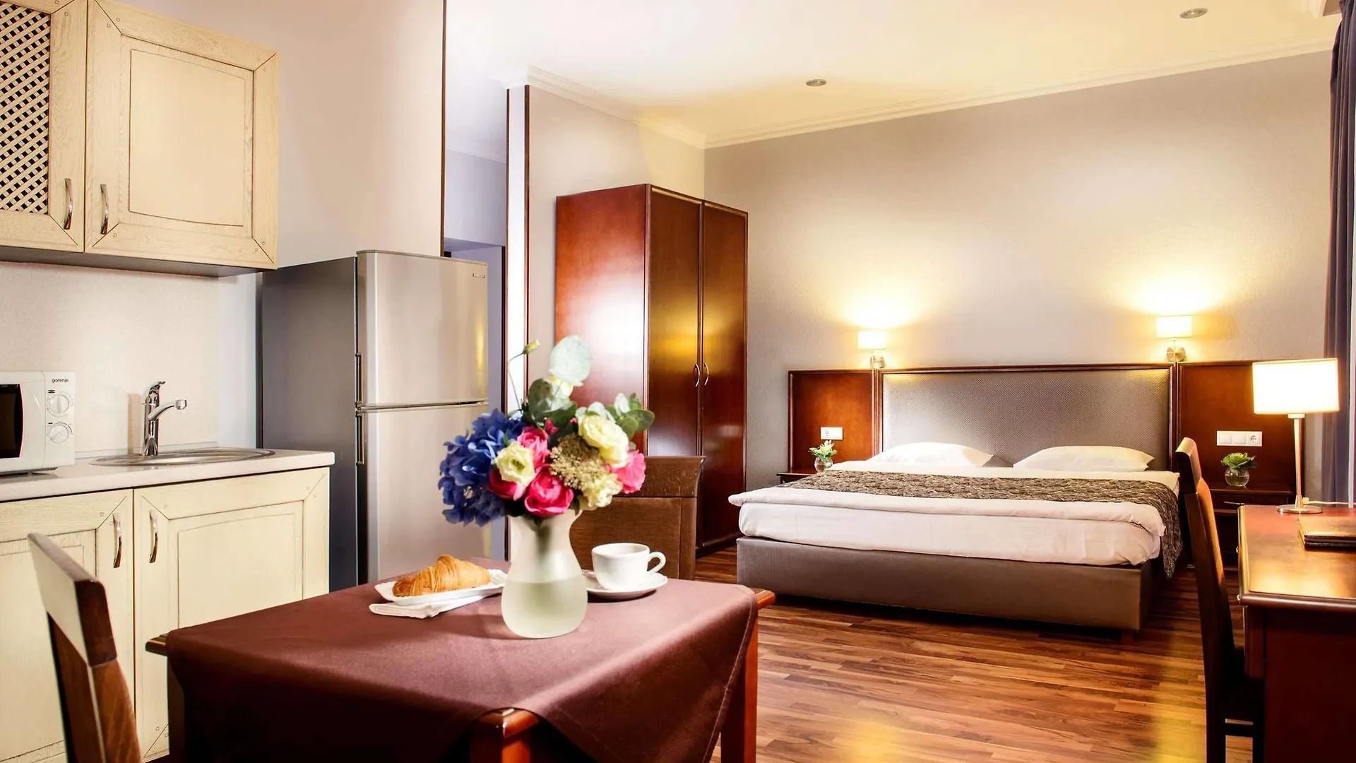 Greguar Hotel By Uhm Kyiv