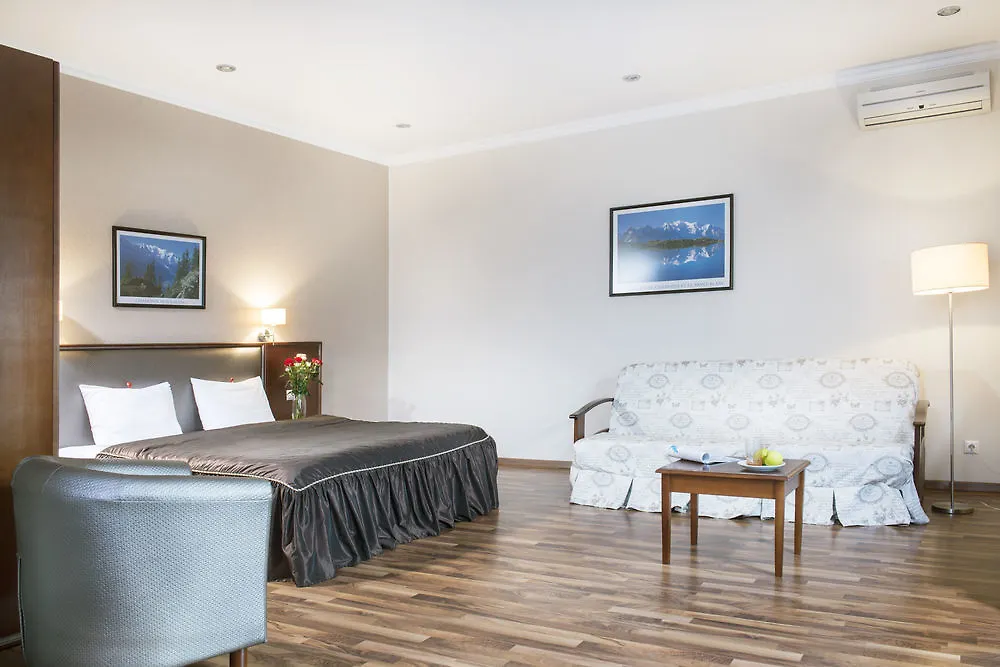Greguar Hotel By Uhm Kyiv